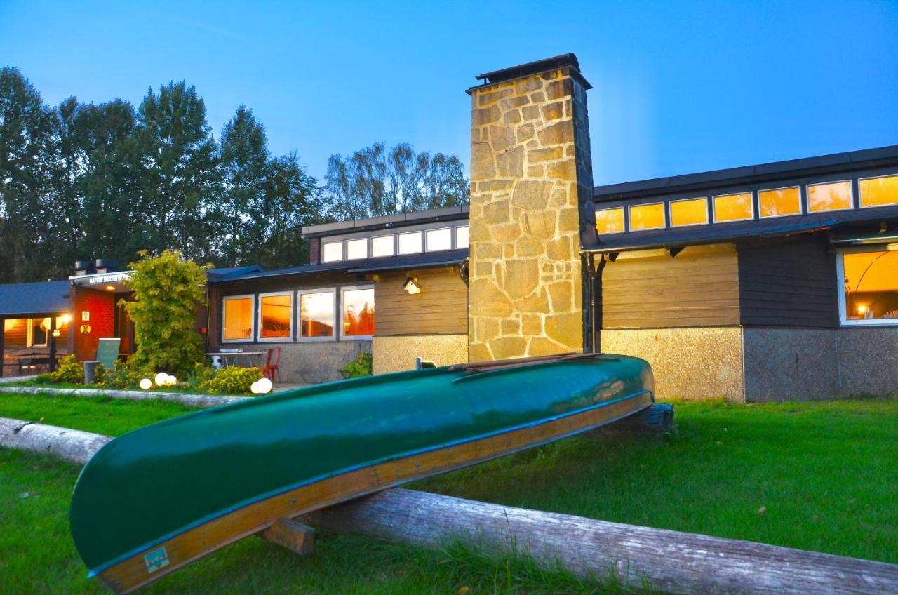 Nature Shelter Hotel Åsljunga Kültér fotó